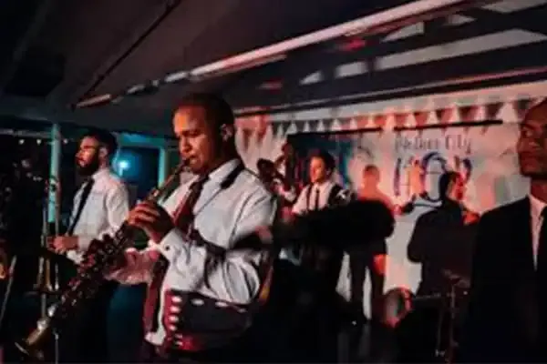 Live music by Classic Music Events — 21