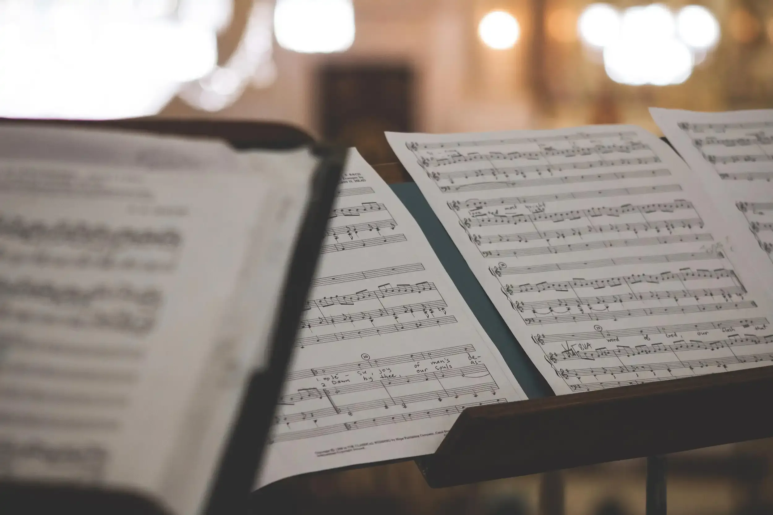 An elegant event setting ready for live music