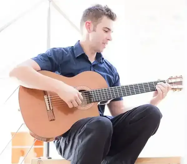 Solo Guitarist — Classic Music Events
